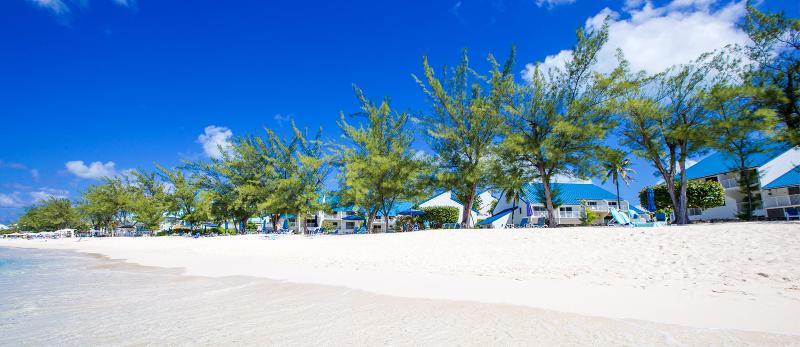 Villas Of The Galleon George Town Exterior foto